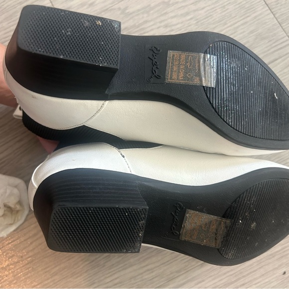 Qupid White Pointed Ankle Boots Size 6 - Picture 5 of 5